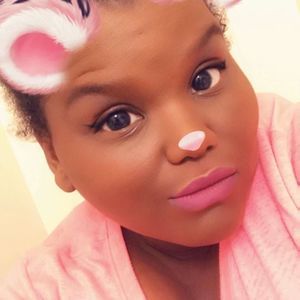 Meet your Posher, Janae